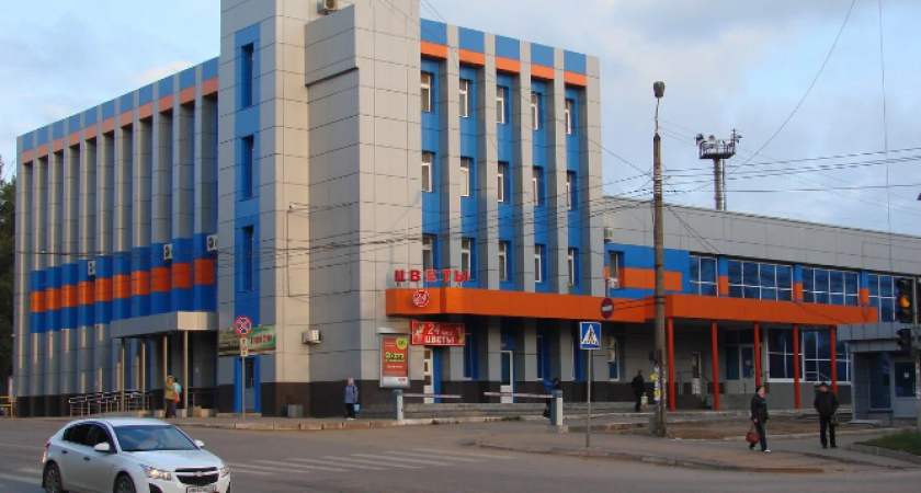 В Кирове водителям запретили поворачивать на улицу Горького