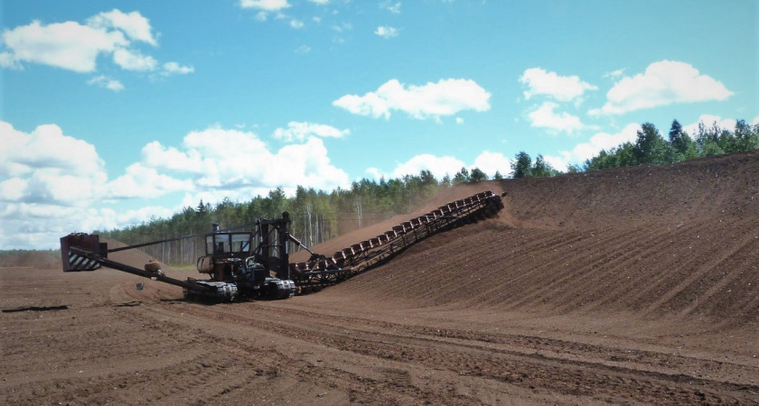 "ВяткаТорф" начал сезон добычи фрезерного торфа в Слободском и Оричевском районах