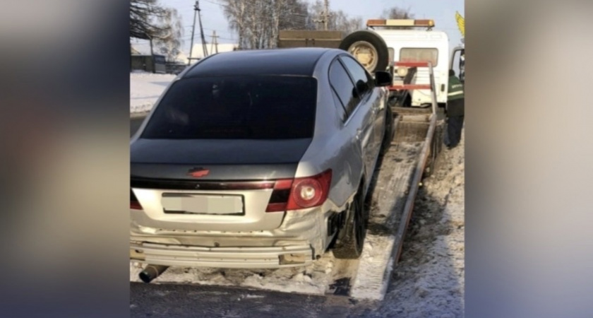 Кировчанин выплатил полумиллионный долг, чтобы вернуть арестованную приставами Chevrolet 