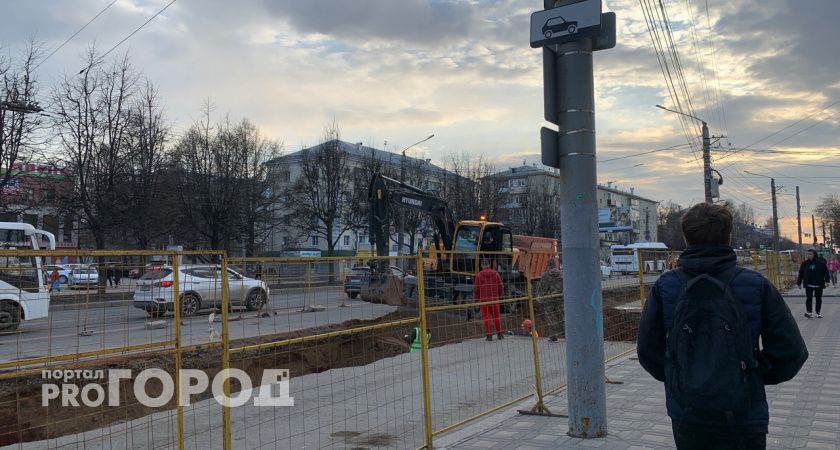 За город ленина вперед когда завершилась. Новосибирск улица Кирова реконструкция. Киров политики. Реконструкция тепловых сетей на ул. Елизаровых.53. Кировское.