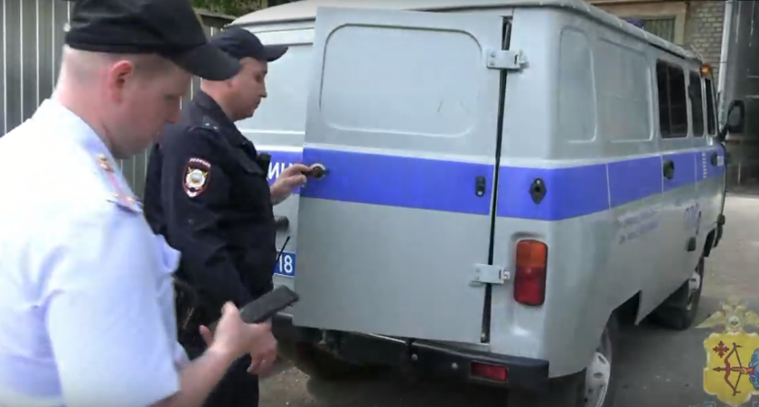 Кировчанин потерял 45 тысяч рублей, купив билеты на стендап