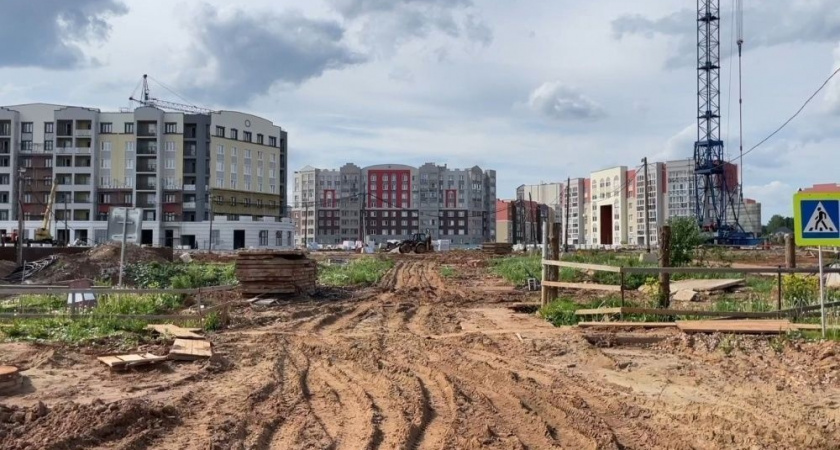 В кировском микрорайоне строят новую улицу