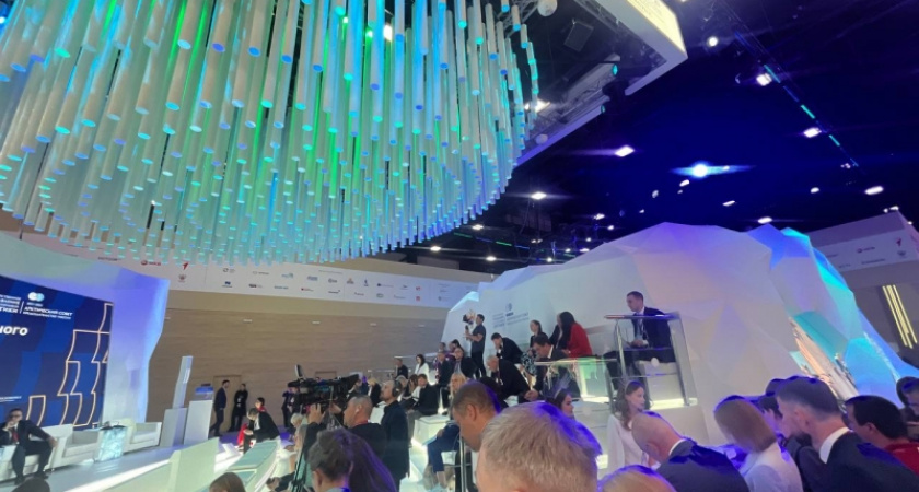 На ПМЭФ назвали главный шаг ближайшего будущего для развития ИИ в России