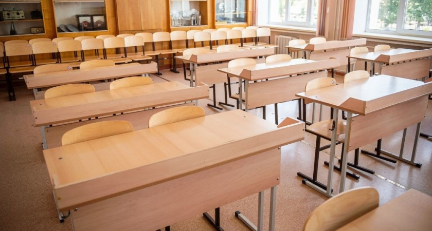 В кировских школах проверяют готовность к новому учебному году