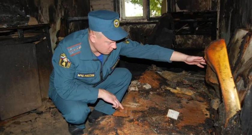 Смертельный пожар: в Кирове огонь охватил пятиэтажку на Октябрьском проспекте