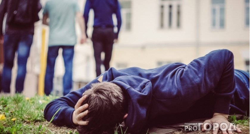 В Кирове злоумышленник ради бесплатного мороженого угрожал ножом продавцу