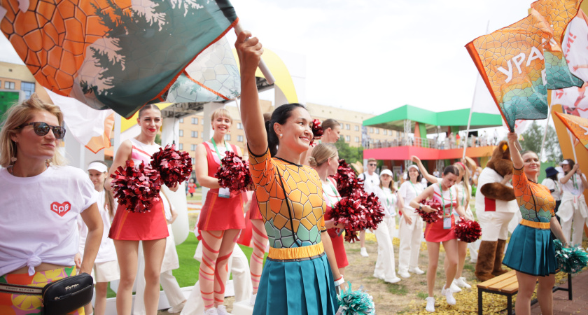 Фан-парк "Сбер Экспо" начал работу на ХIV Летней Сбербанкиаде в Казани