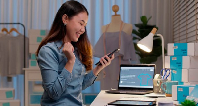 Как кировским предпринимателям создать базу клиентов для своего маркетплейса?