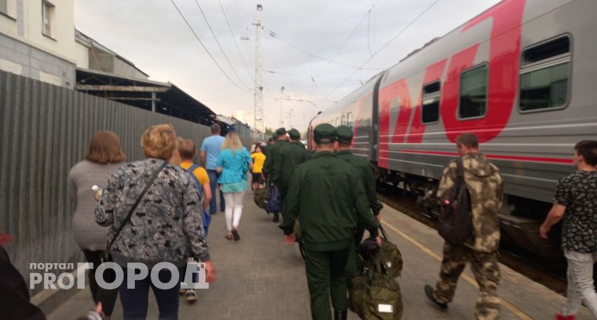 Депутаты Госдумы приняли закон о повышении призывного возраста