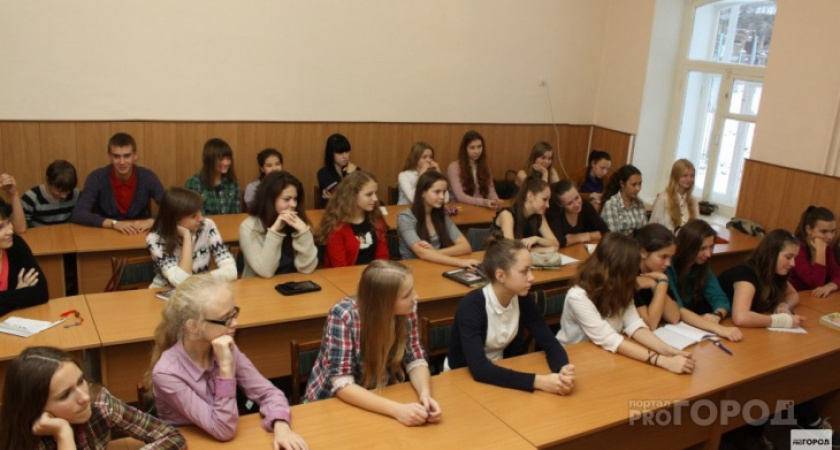В Кировской области совместить работу с учебой смогут порядка 500 студентов педколледжей
