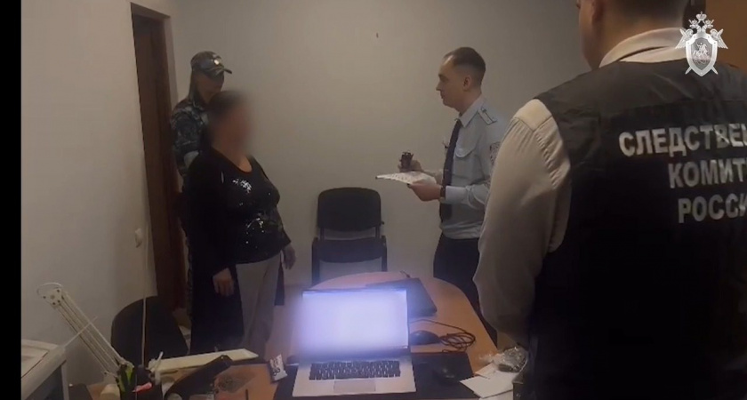 Жительница Кировской области зарезала любимого за отказ бросить пить