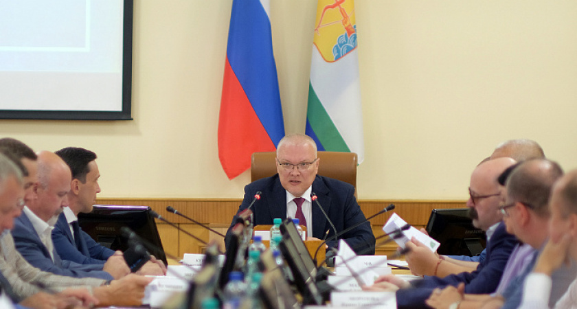 К 650-летию Кирова отремонтируют тротуары и остановки в центре города