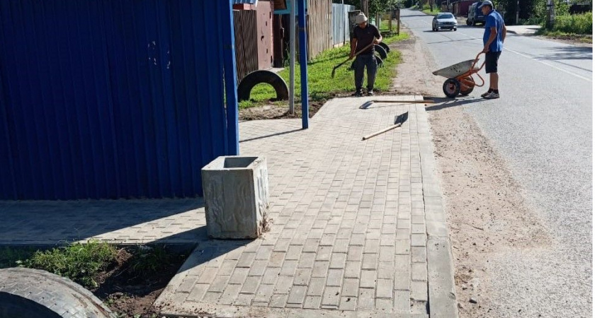 В Кирове отремонтировали семь автобусных остановок 