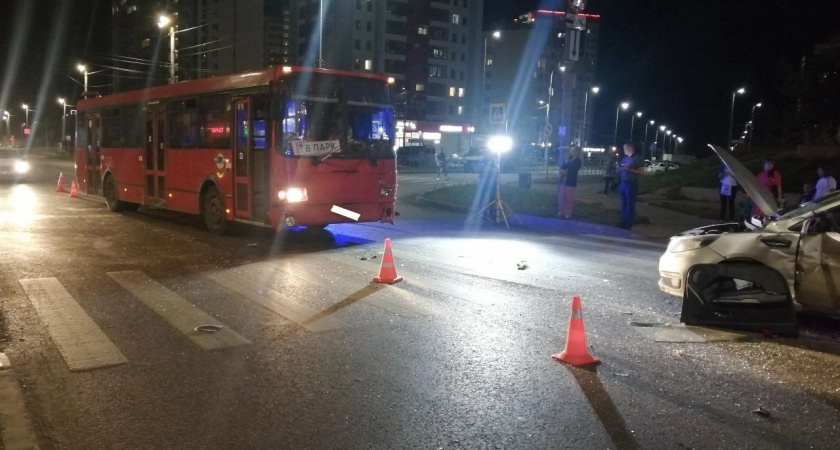 Известны подробности аварии в Чистых прудах в Кирове с тремя пострадавшими детьми