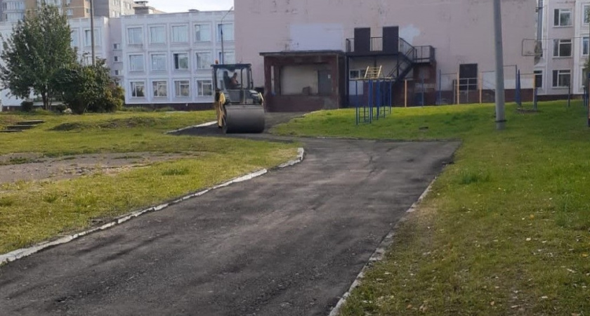 В Кирове отремонтировали дорогу на территории школы № 10 