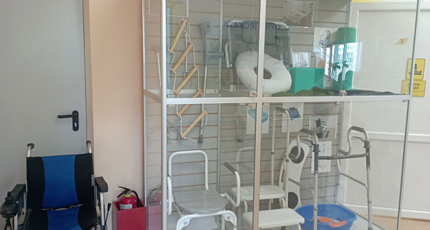 В Кировской области малообеспеченным людям, инвалидам бесплатно выдают ванны и кровати