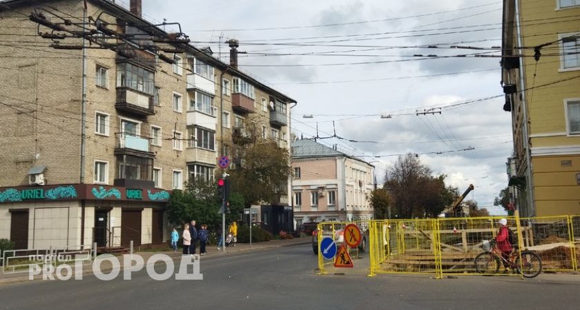 Рост зарплат, новые штрафы и правила для дезертиров: что изменится в России с октября 