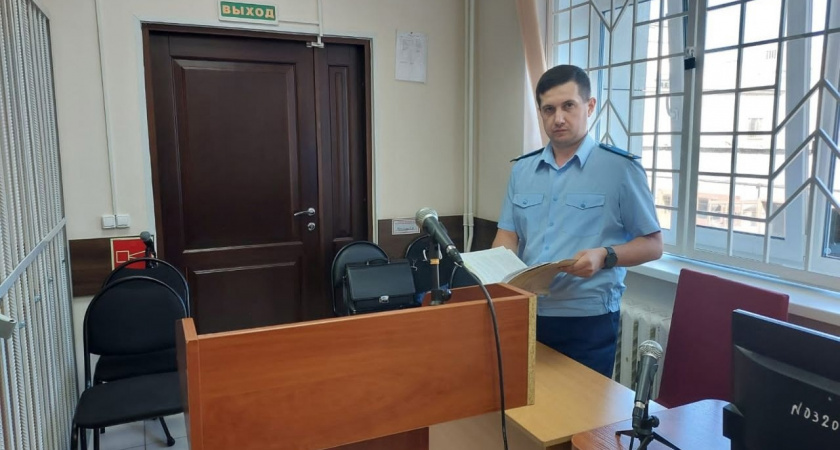 В Кировской области после проверки прокуратуры досрочно прекращены полномочия депутата 