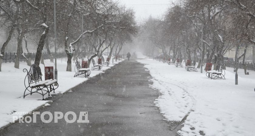 Синоптики предупреждают о погодном безумии: на Киров надвигается ливневый снег и штормовой ветер