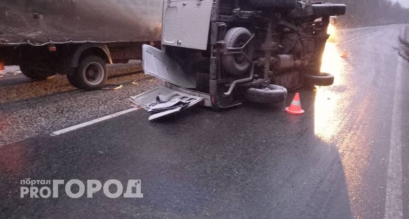 В Кировской области в ДТП с грузовиками погибли мужчина и женщина