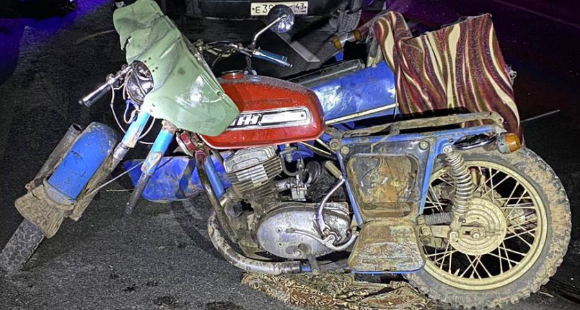 На трассе "Вятка" при столкновении с грузовиком и погиб водитель мотоцикла