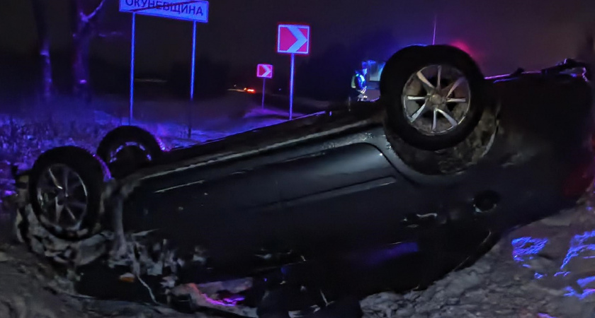 В Кировской области водитель легковушки опрокинулся и погиб