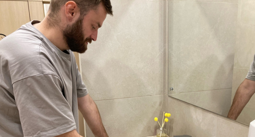 Никакой грязной посуды в раковине: ученые назвали группу крови самых чистоплотных людей