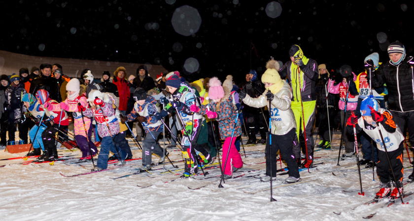 Новогодние лыжные гонки на призы АО СЗ "Кировский ССК"