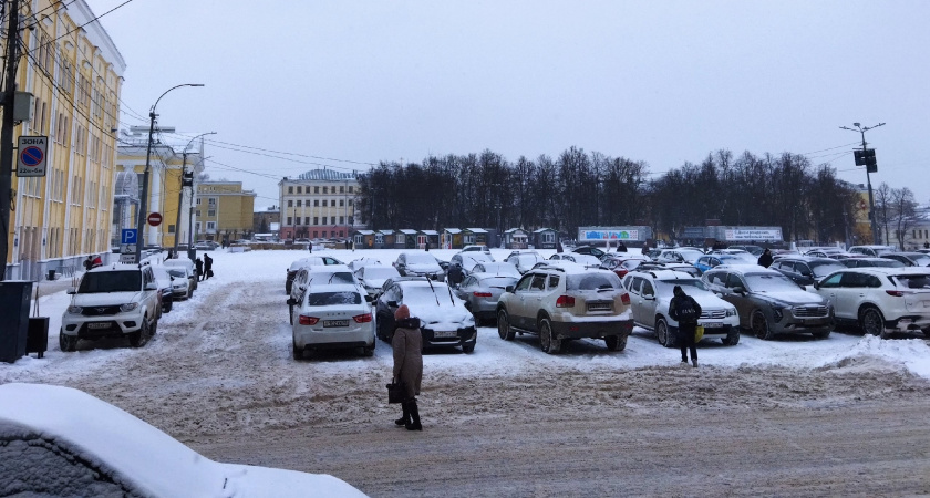 Пасмурно и сильный снег: прогноз погоды в Кирове на воскресенье, 18 февраля