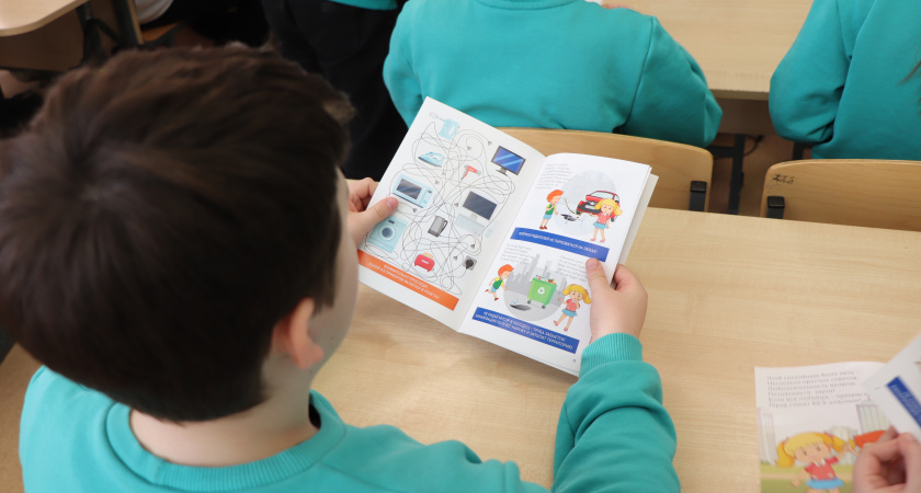 Уроки безопасности тепла от "Т Плюс" для школьников Кирова проходят в новом формате