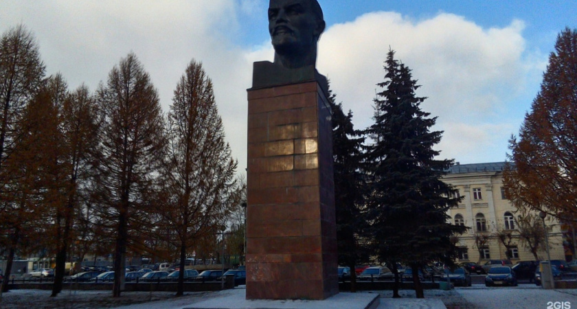 В Кирове потратят три миллиона рублей на восстановление памятника Ленину