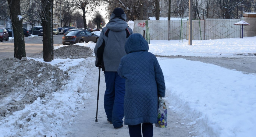 Пенсионерка из Зуевки помогла  полицейским задержать телефонного мошенника 
