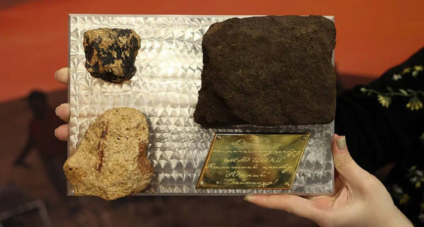 С Байконура в кировский музей передали грунт со стартового комплекса ракет