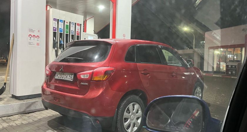 С 4-5 мая исчезнет на всех заправках: автомобилистов ждет неожиданное изменение на АЗС