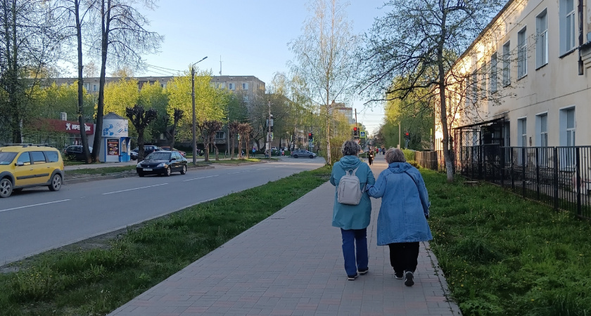 Люди танцуют от радости: в России решили снизить пенсионный возраст