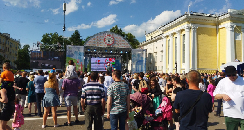 В августе 2024 года будет еще один праздничный день, решено. Как будем отдыхать