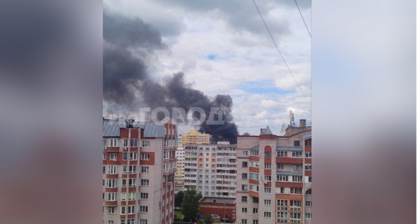 В Кирове вспыхнул пожар на улице Современной