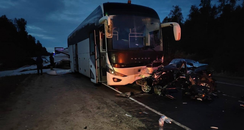 В массовом смертельном ДТП в Республике Марий Эл оказались кировские автобусы