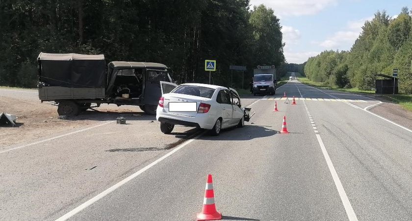 В Госавтоинспекции сообщили подробности жесткой аварии в Белохолуницком районе