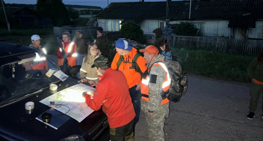 В Кировской области волонтеры и полицейские разыскивают 17-летнего подростка