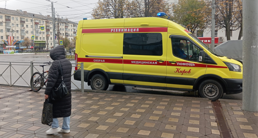 В Кировской области мужчина стал жертвой несчастного случая при погрузке вагона