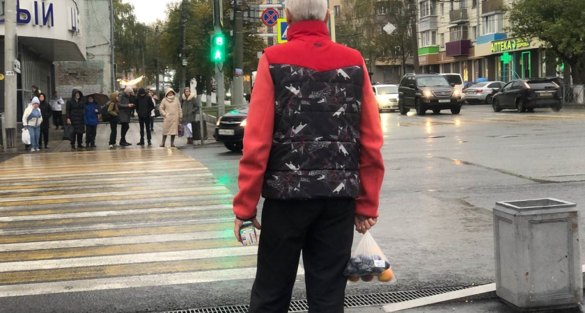 Указ подписан: с 31 октября пенсионерам начнут зачислять на карту разовую выплату с четырьмя нулями