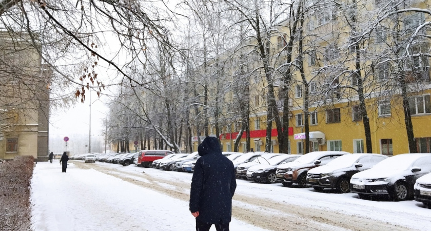 Денежные накопления превратятся в бумажки: новая волна девальвации зимой обесценит сбережения россиян, как в 90-е