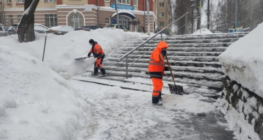 В Кирове потратят 3,1 млн рублей на очистку парков и набережной Грина от снега