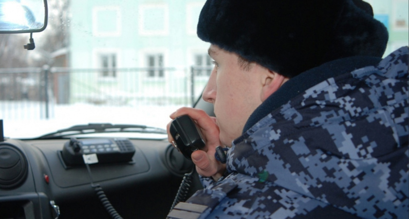 Скрывающегося кировчанина, вонзившего нож в спину друга, разыскали за 30 минут