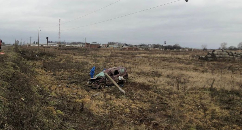 Два человека разбились насмерть в жутком ДТП на трассе в Кирово-Чепецком районе