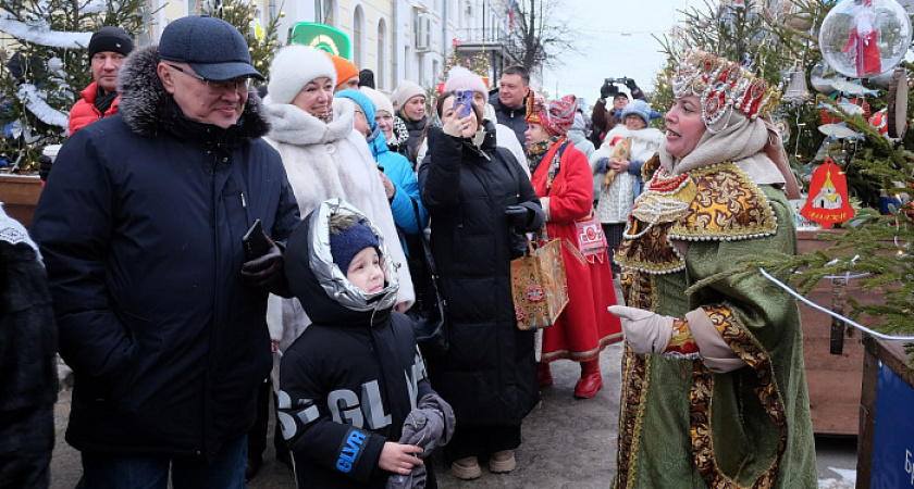 В Кирове открылся Всероссийский фестиваль елок