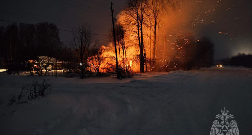 В Кировской области за сутки произошло пять пожаров и два ДТП