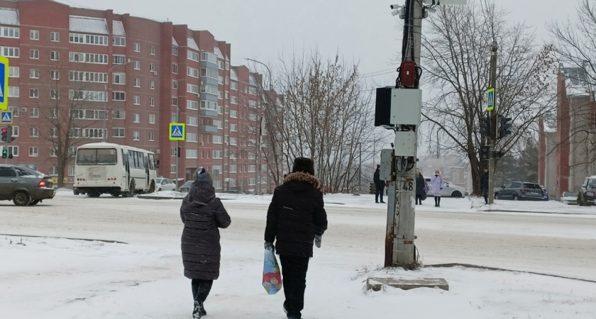 Указ уже принят: 28-29 декабря пенсионеры получат на карту новогоднюю выплату с четырьмя нулями