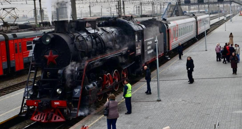 Кировчанам объявили расписание движения специального ретропоезда